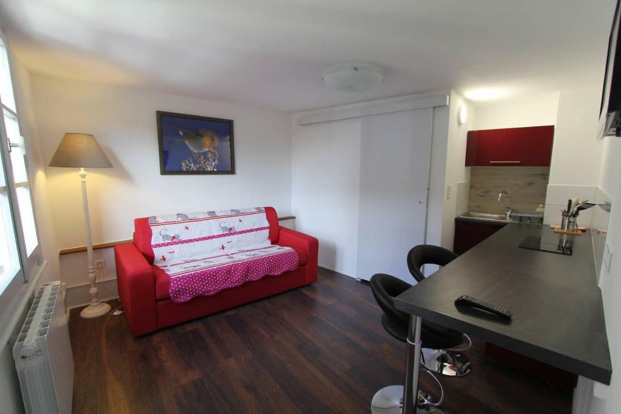 Chambre Chez L'Habitant Le Rouge-Gorge - Coeur De Riquewihr - 2 Personnes Exterior photo